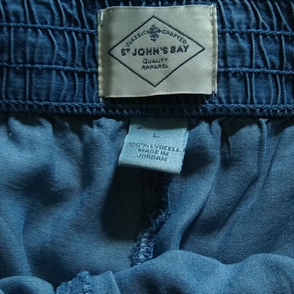 St John's Bay Pull On Summer Jeans,NWOT - Picture 4 of 7